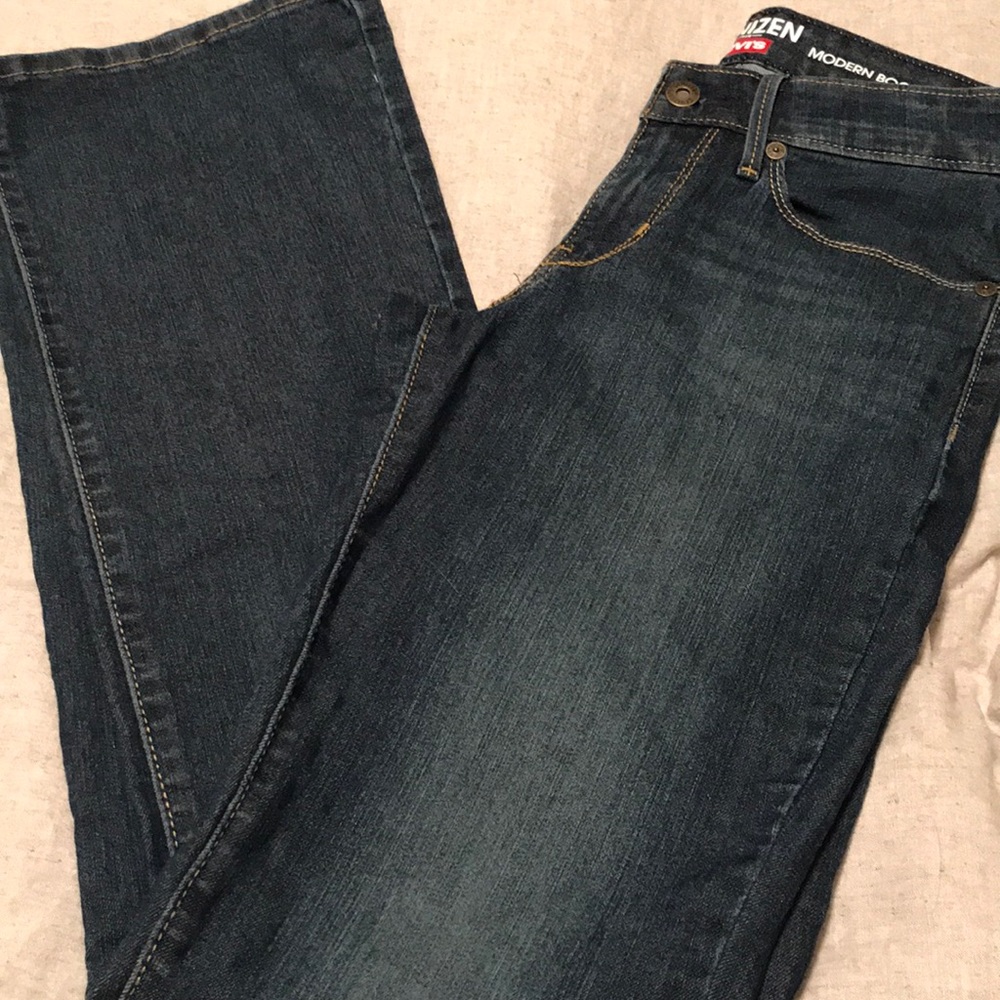 Denizen from Levi’s boot cut blue jeans